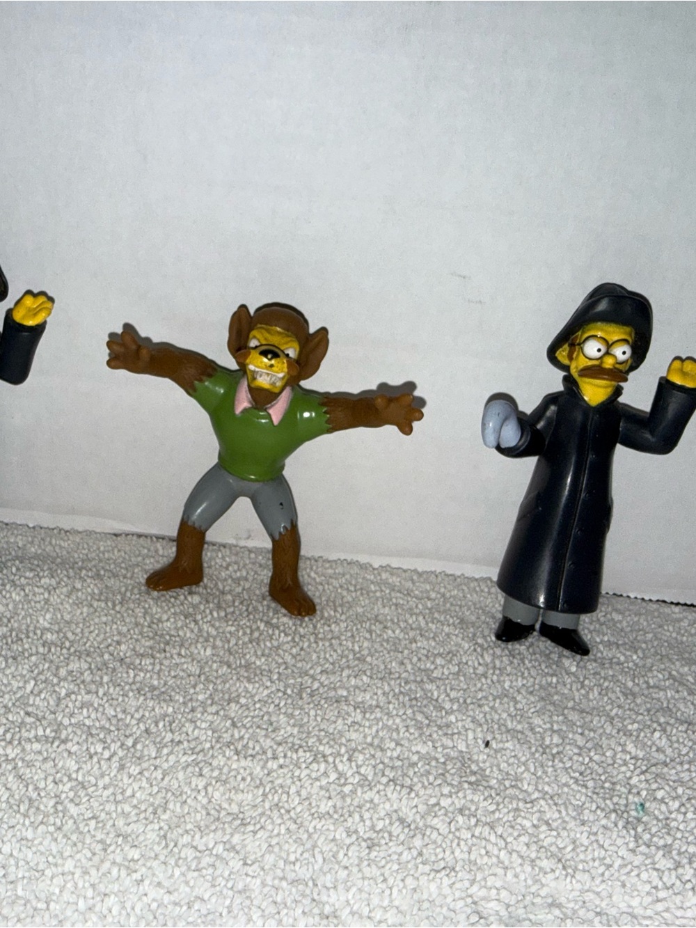 The Simpsons Werewolf and Mystery Figure Set - Green/Brown/Black